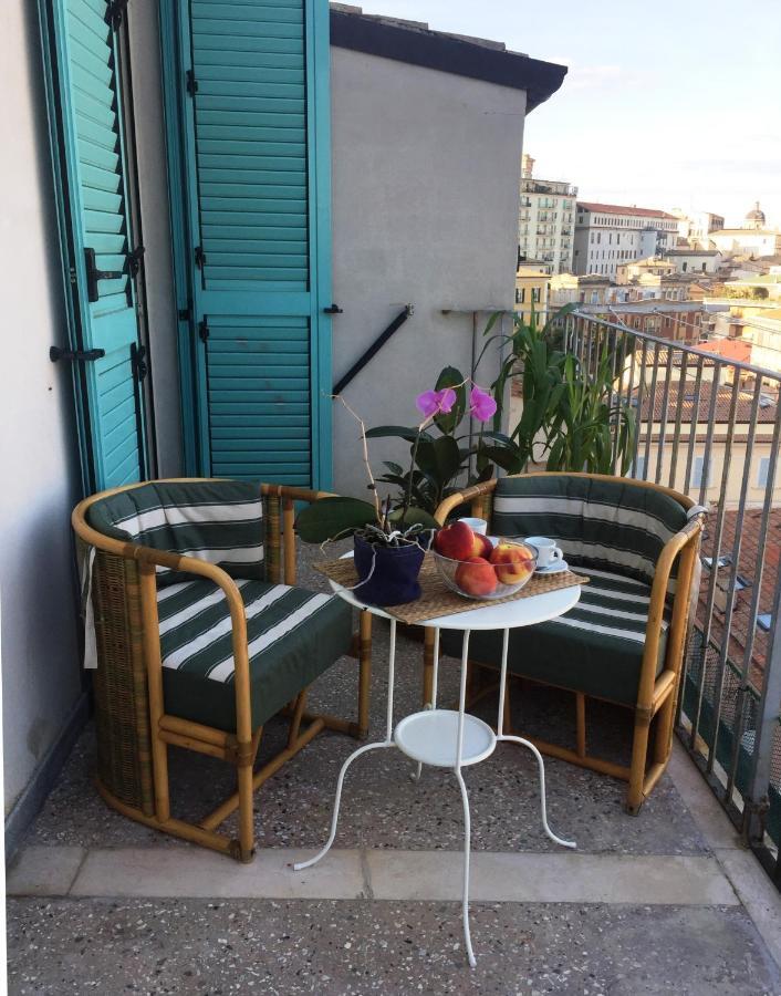 Casa Di Bianca Attico Panoramico A Centro